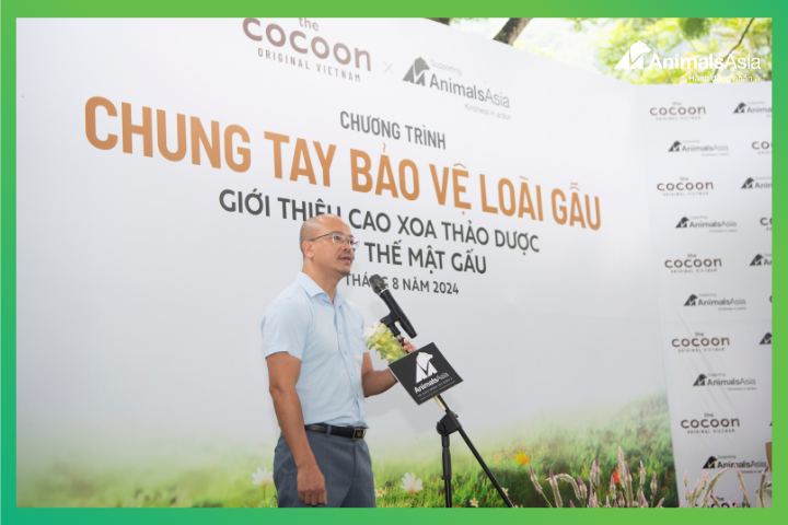 Phó giám đốc vườn quốc gia Tam Đảo Ông Vương Tiến Mạnh chia sẻ về công tác bảo vệ động vật hoang dã, về đa dạng sinh học của vườn quốc gia Tam Đảo và hoan nghênh những nỗ lực của Tổ chức Động vật Châu Á trong công tác cứu hộ, bảo tồn loài gấu và phương cách truyền thông chấm dứt nhu cầu sử dụng mật gấu.